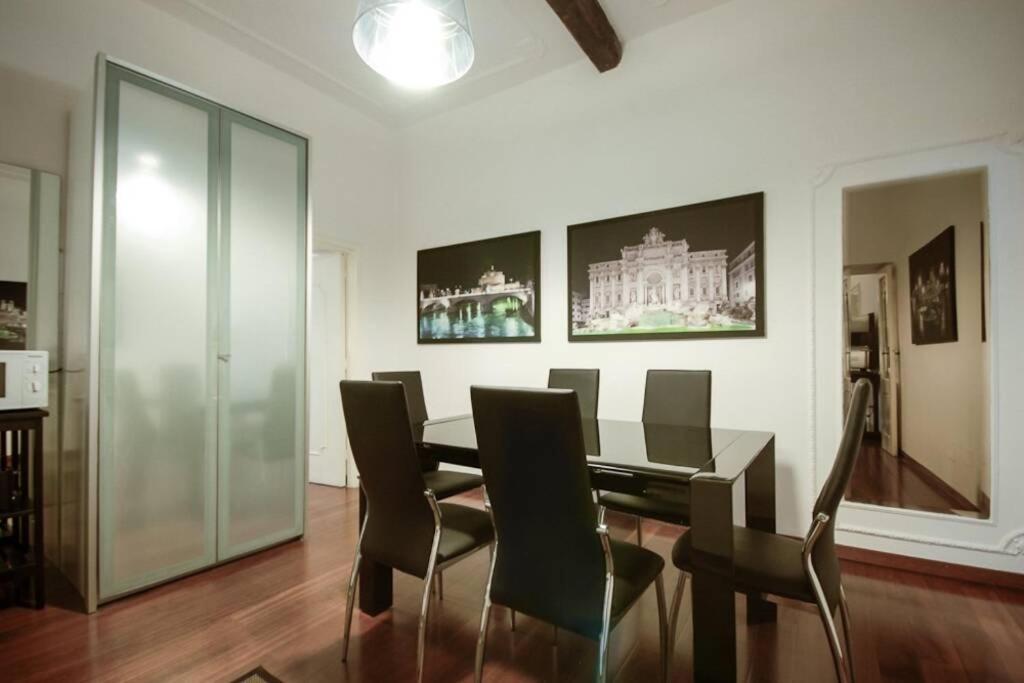 Banchi - Classic Apartment Between Navona And Campo Dei Fiori Rom Eksteriør billede