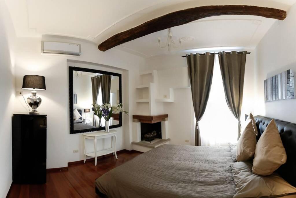 Banchi - Classic Apartment Between Navona And Campo Dei Fiori Rom Eksteriør billede